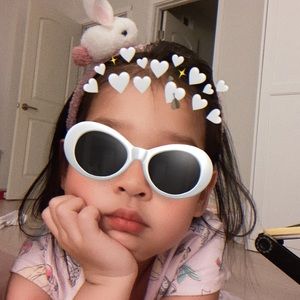 Meet your Posher, Ellen